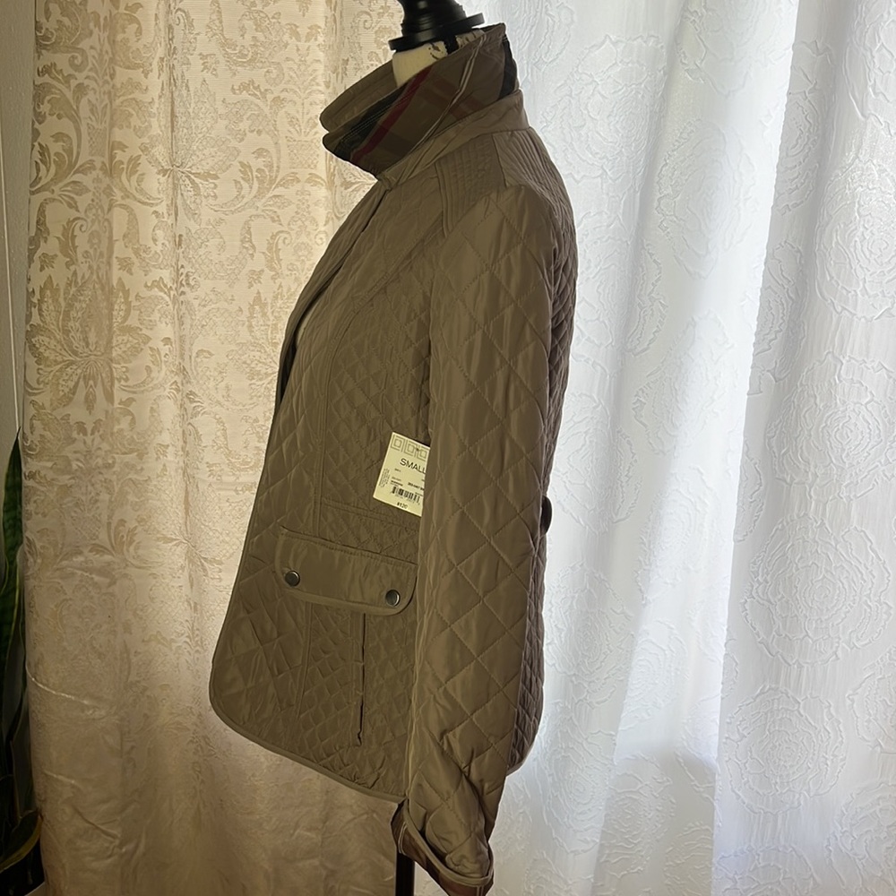 Jacket - Picture 6 of 6